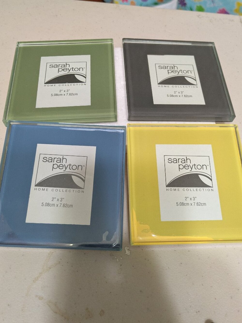 🍹 GLASS PHOTO COASTER SET  with wooden holder. New in box. Sarah Peyton🍹